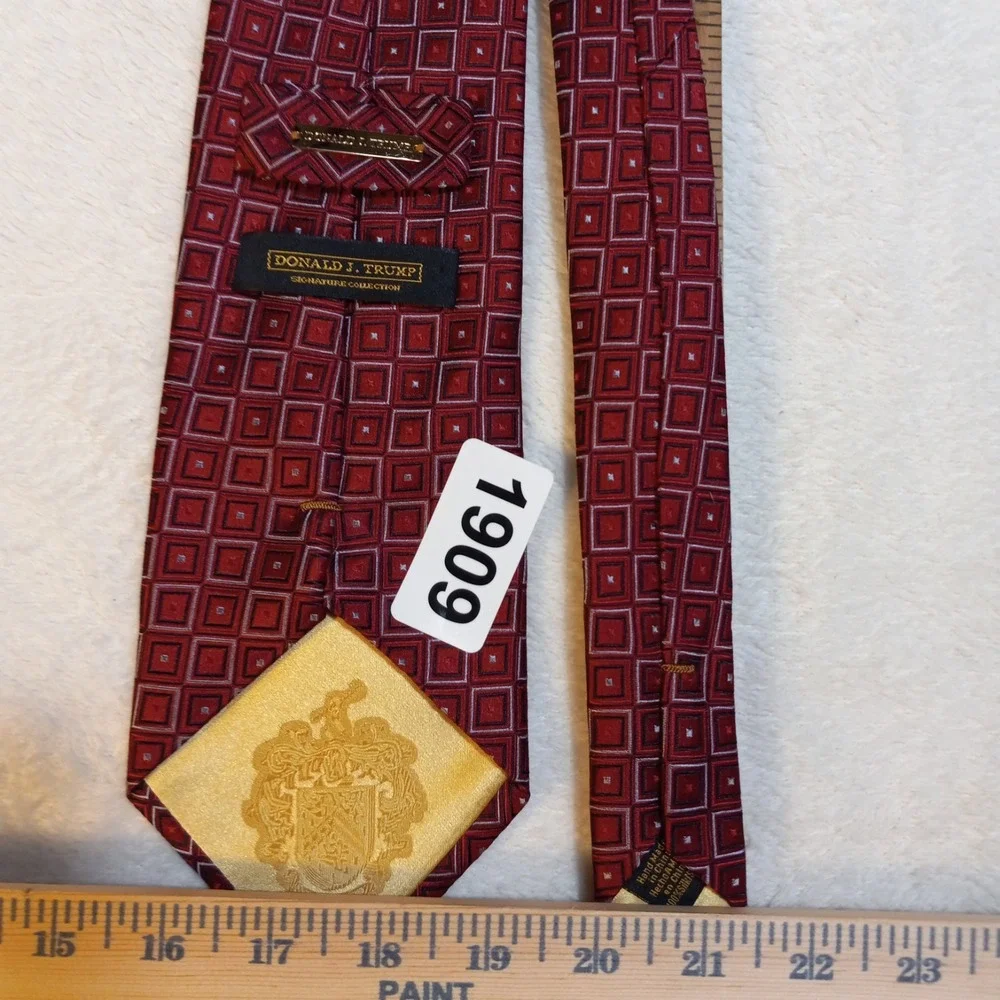 Donald Trump Signature Collection 100% Silk Red Geometric Check Neck Tie